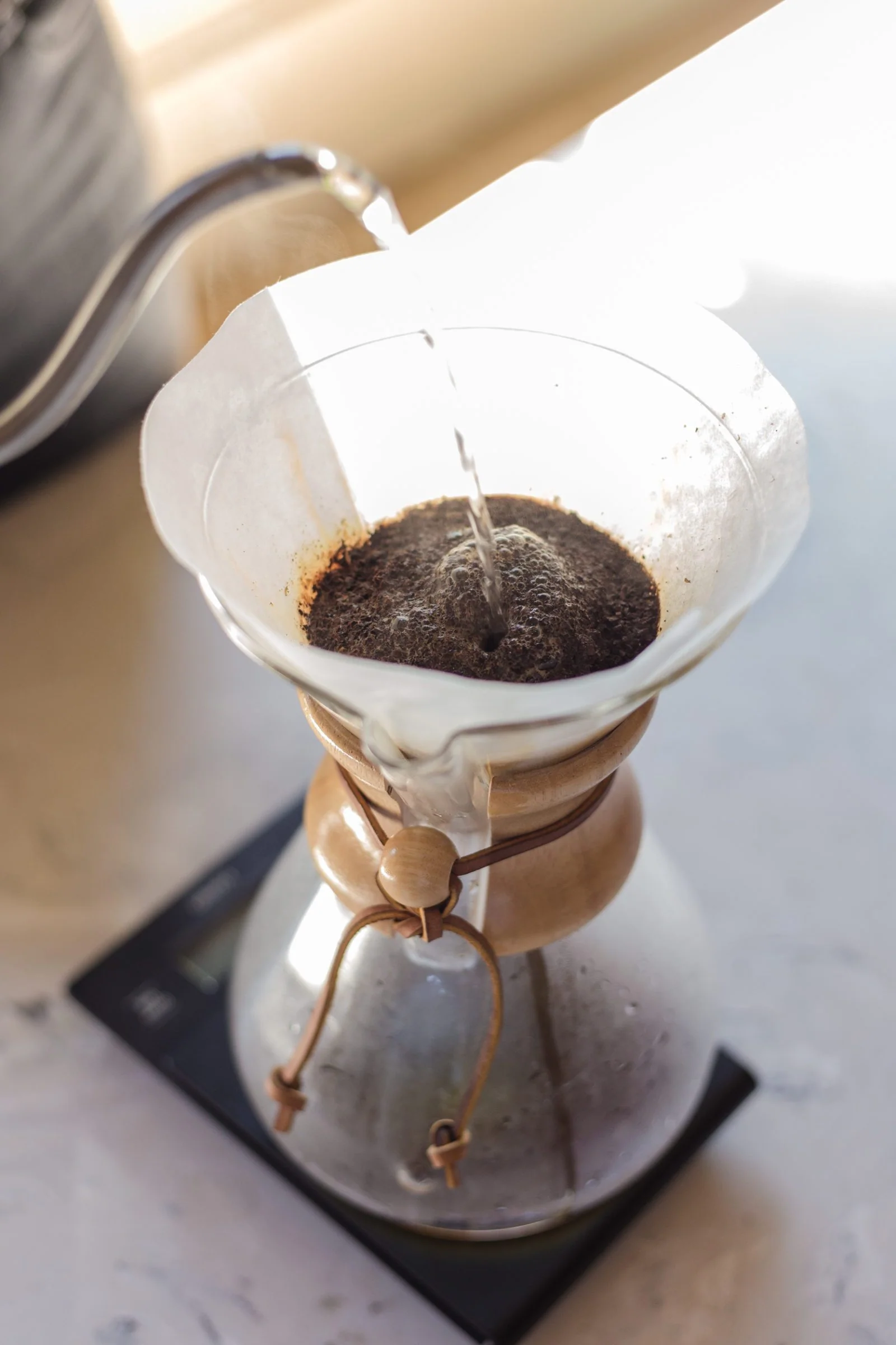 Chemex Classic Coffee Maker - Image 4