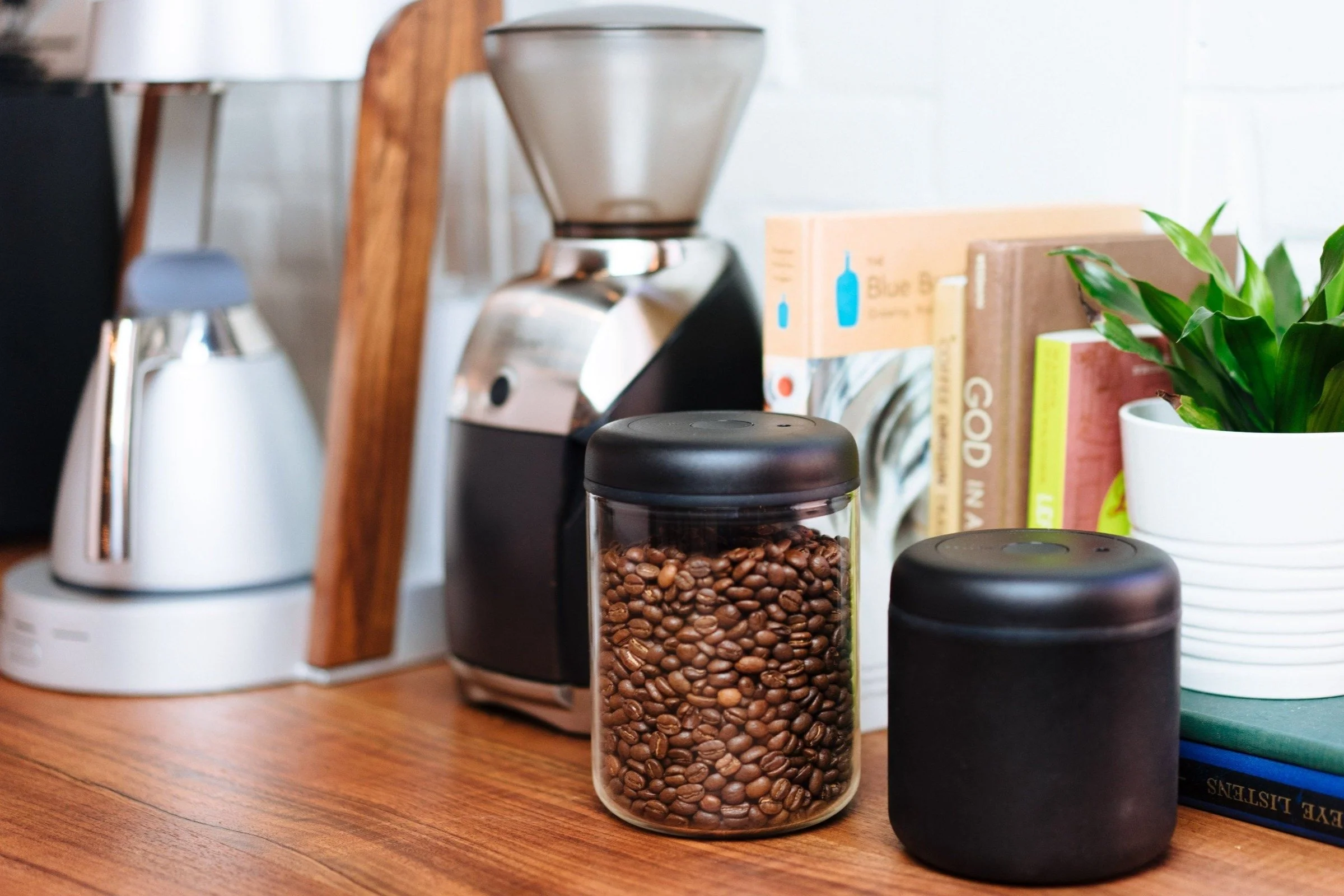 Fellow Atmos Coffee Canister - Image 11
